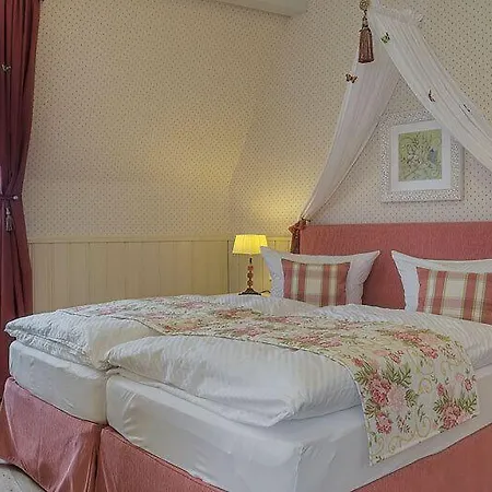 Maerchenhotel Hotel 4*