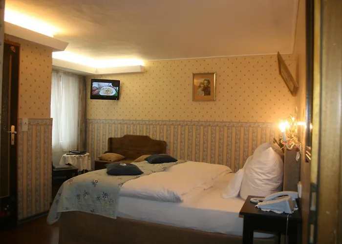 Hotel Maerchenhotel Bernkastel-Kues